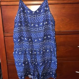 Patterned romper